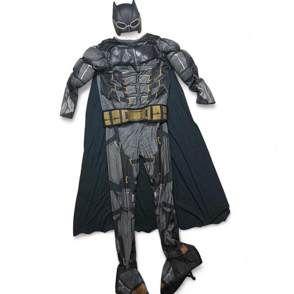 Batman Costume Justice League Tactical  Sz L 12-14 Halloween Cosplay Comic Con